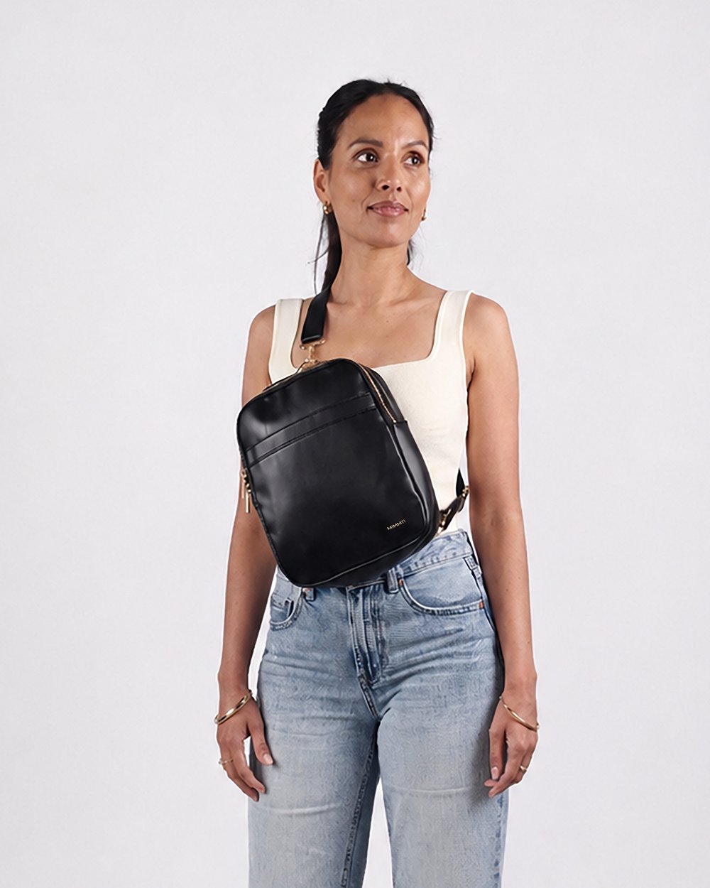 MIMMTI Zoya zwart: Crossbody voorkant