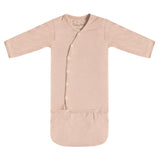 SleepyBeebi onesie met trappelzak in beige als kraamcadeau voor een jongen