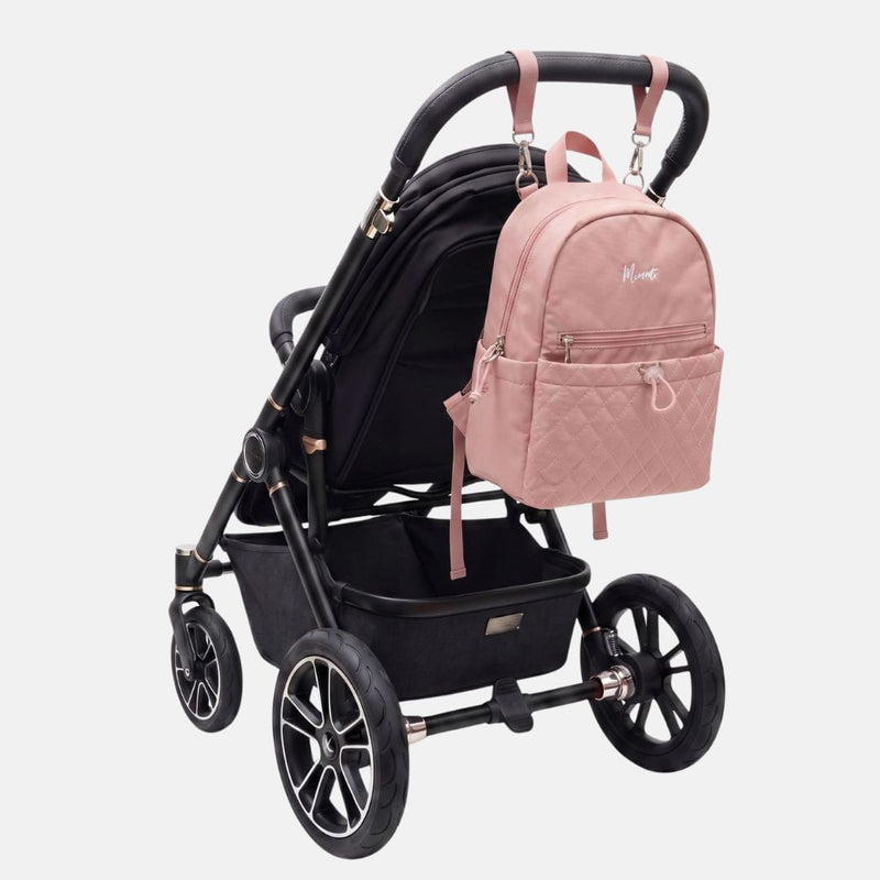Met clips aan de kinderwagen