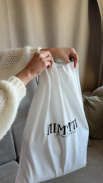 MIMMTI Amara sand inpakken: luiers, flesje en speelgoed