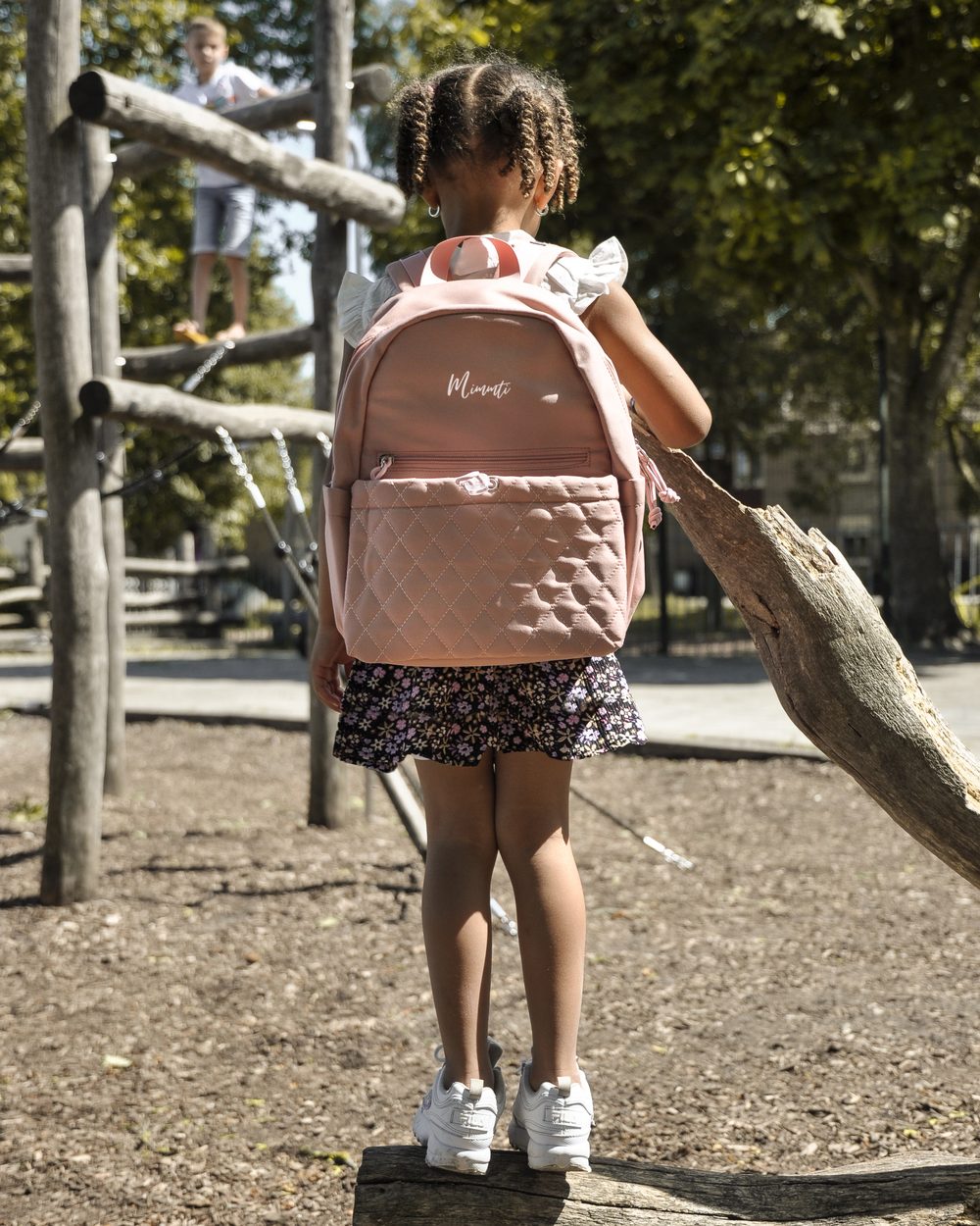 MIMMTI Kids Bag in schwarz: Tijdloos, zonder prints