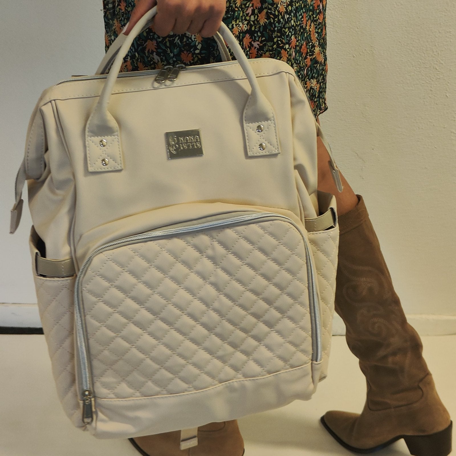 NanaBeebi 2.0 cream: In your hand or on your back