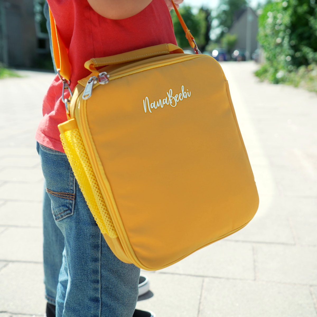 Outlet kids' backpack: Free lunch bag included